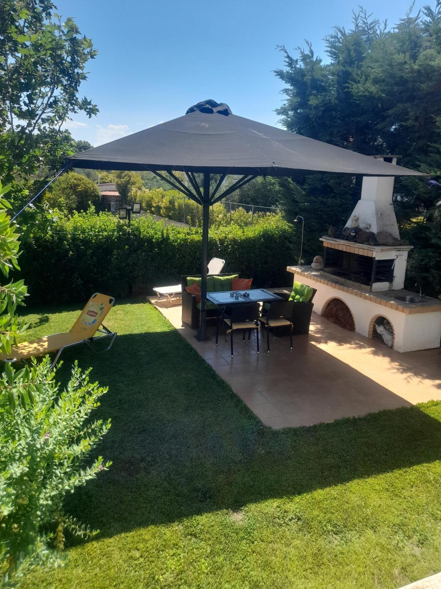 Beautiful Summer Villa In Chalkoutsi Khalkoutsion Bagian luar foto