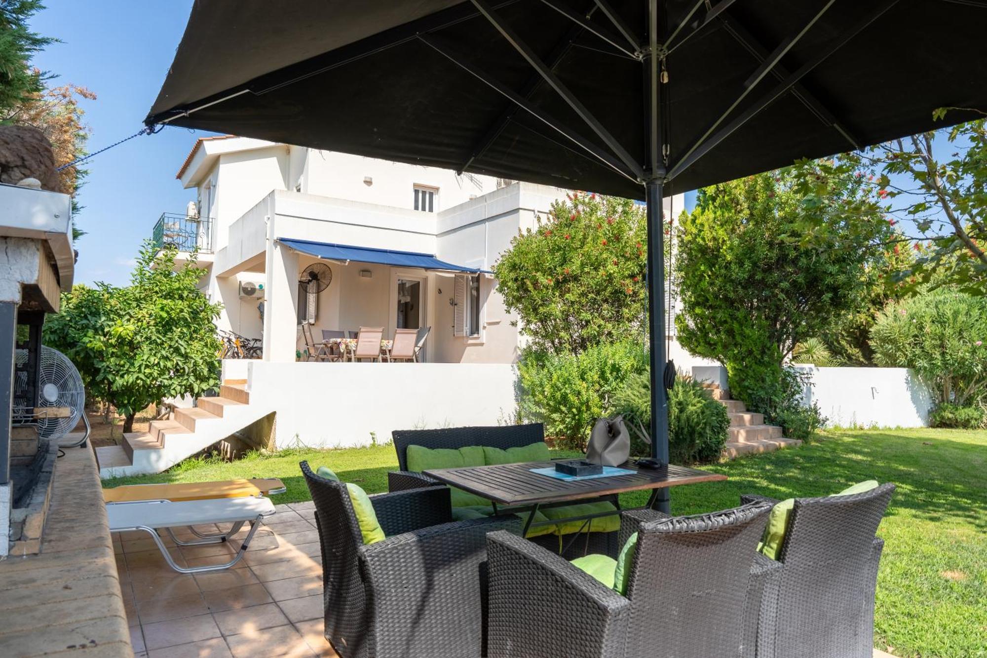 Beautiful Summer Villa In Chalkoutsi Khalkoutsion Bagian luar foto